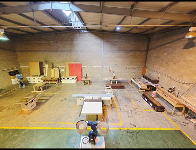 637M² WAREHOUSE TO LET IN KYA SANDS